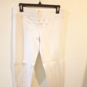 💟New ZARA Basic White Leggings. Never Worn